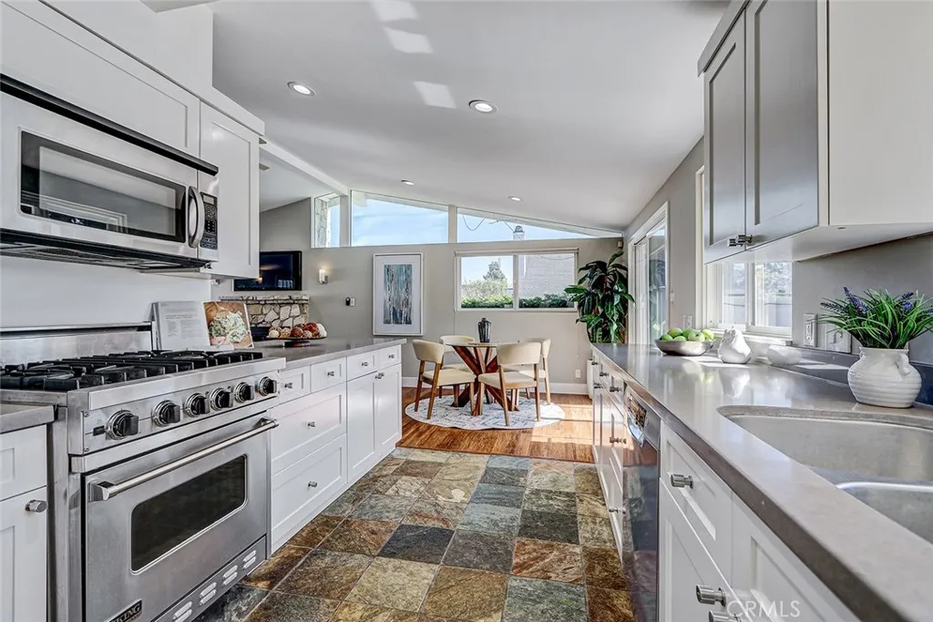 2230 Curtis, Redondo Beach, California 90278 home-pic-21