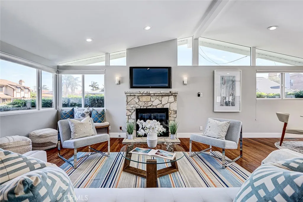 2230 Curtis, Redondo Beach, California 90278 home-pic-9