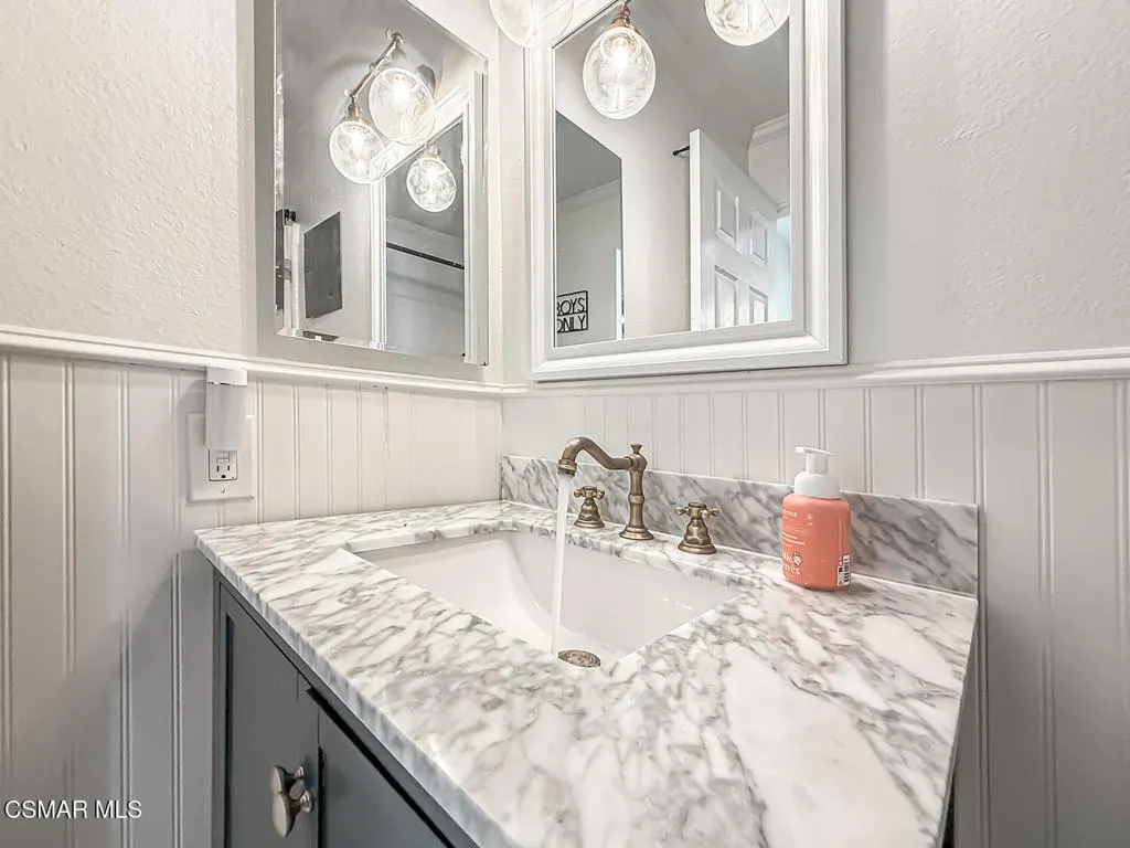 293 Green Moor Place, Thousand Oaks, California 91361 home-pic-28
