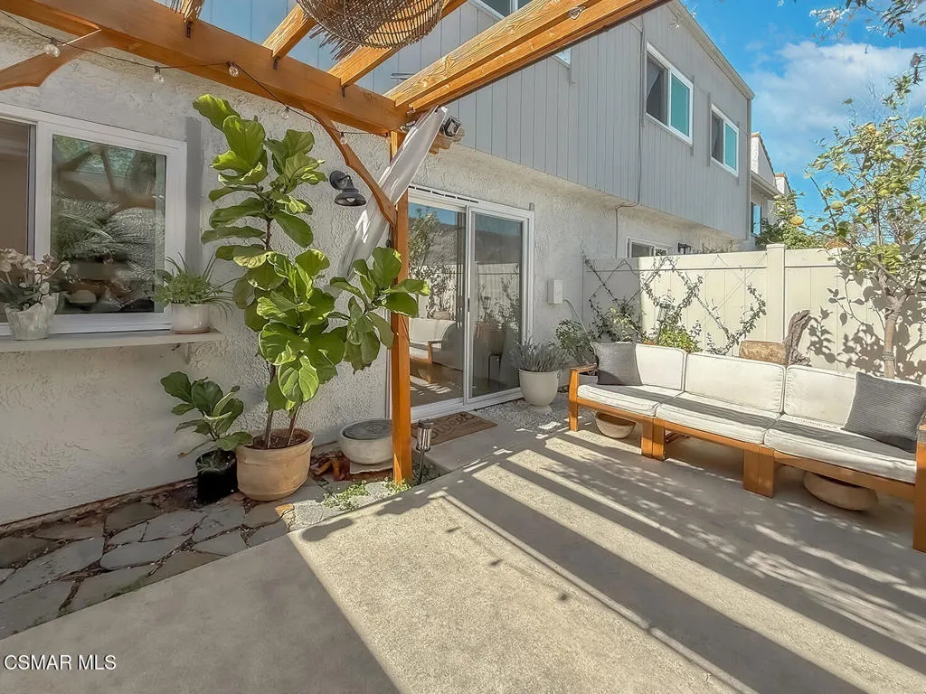 293 Green Moor Place, Thousand Oaks, California 91361 home-pic-40