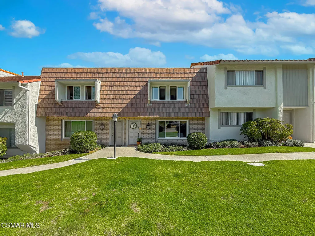 293 Green Moor Place, Thousand Oaks, California 91361 home-pic-1