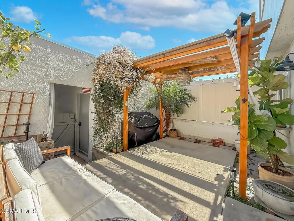 293 Green Moor Place, Thousand Oaks, California 91361 home-pic-38