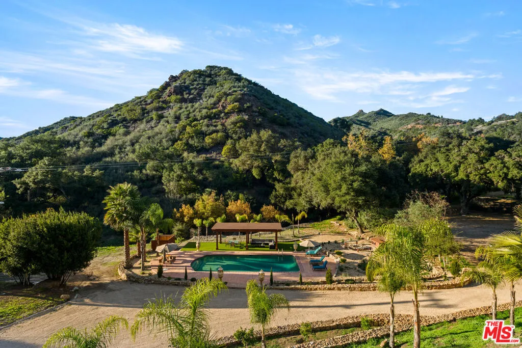 503 Vera Canyon Drive, Malibu, California 90265 home-pic-23
