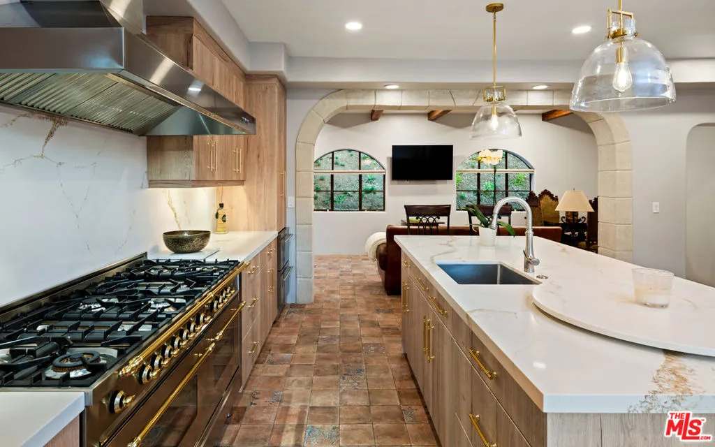503 Vera Canyon Drive, Malibu, California 90265 home-pic-5