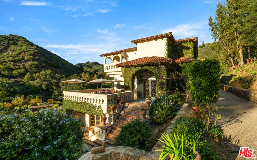 503 Vera Canyon Drive, Malibu, California 90265 home-pic-18