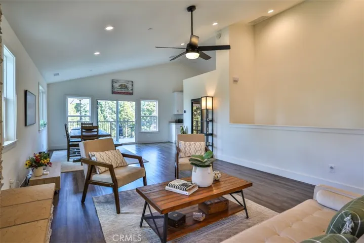 28622 Shenandoah Drive, Lake Arrowhead, California 92352