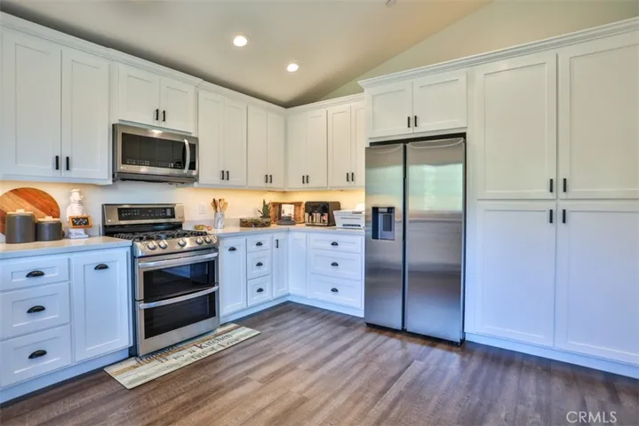 28622 Shenandoah Drive, Lake Arrowhead, California 92352