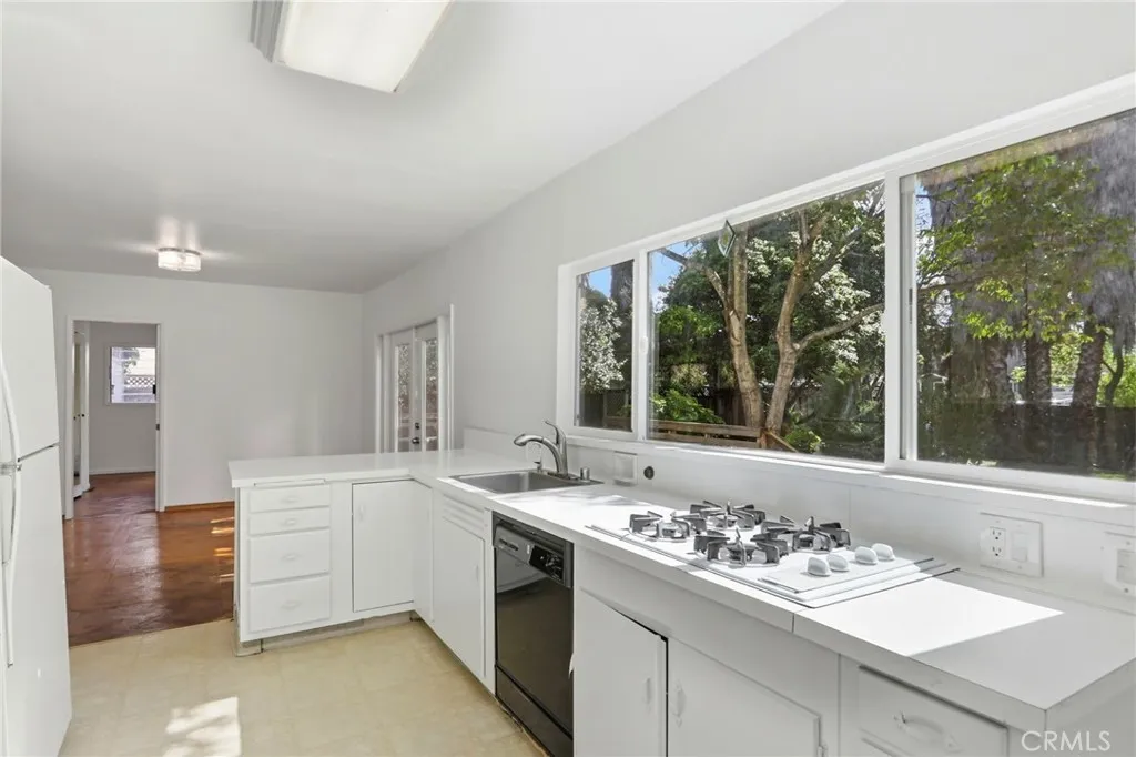 1500 W San Tomas Aquino Road, Campbell, California 95008 home-pic-18
