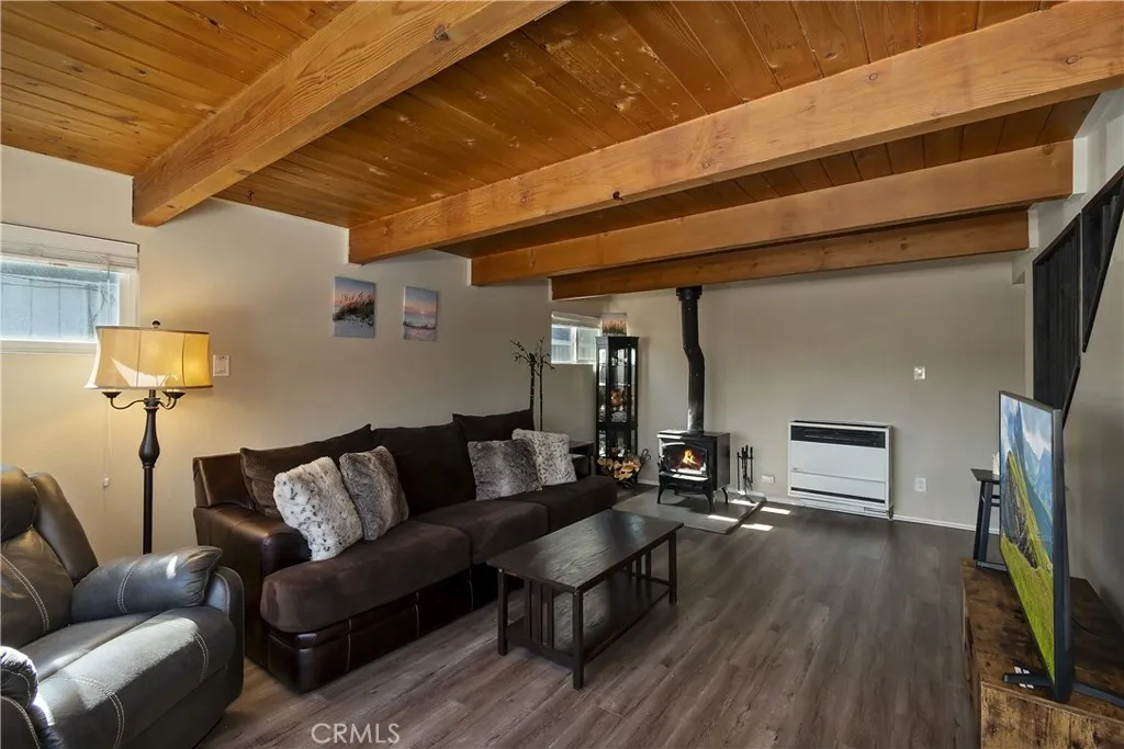 728 W Aeroplane, Big Bear City, California 92314 home-pic-6