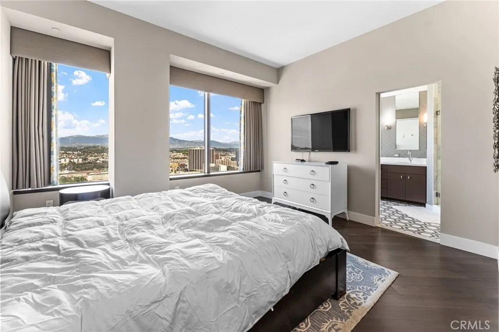 1100 Wilshire 2702, Los Angeles, California 90017 home-pic-11