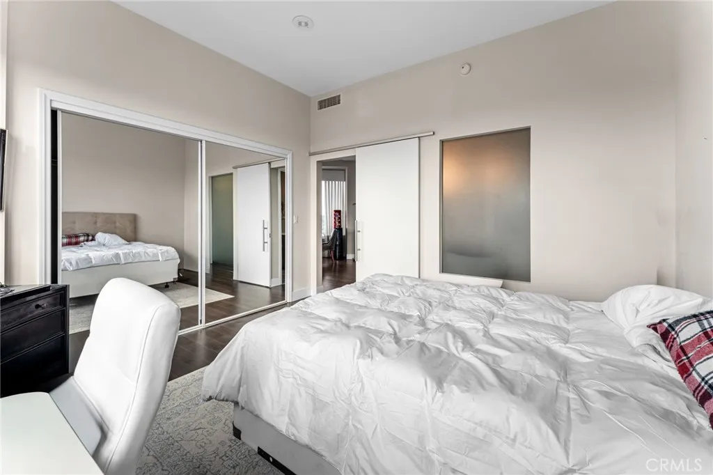 1100 Wilshire 2702, Los Angeles, California 90017 home-pic-18