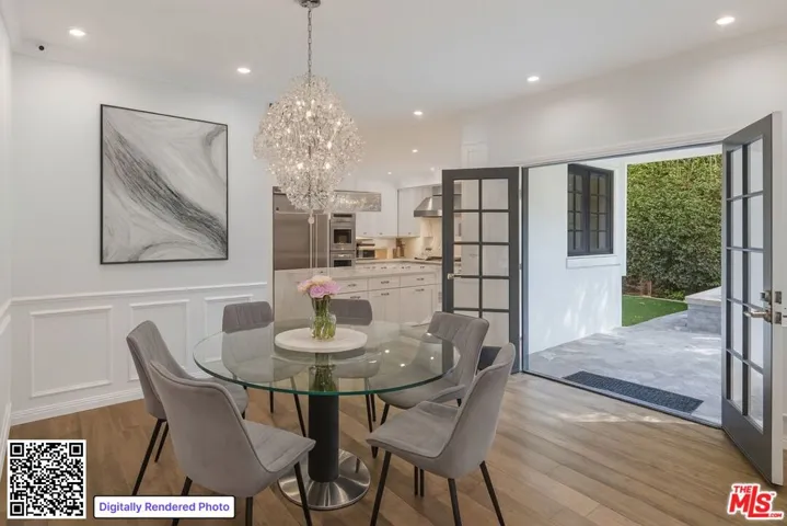15916 Daniel Lane, Encino, California 91436