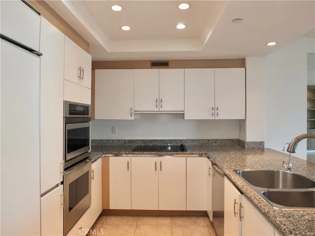 850 E Ocean Boulevard 203, Long Beach, California 90802