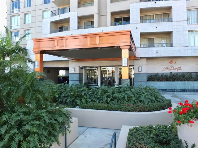 850 E Ocean Boulevard 203, Long Beach, California 90802