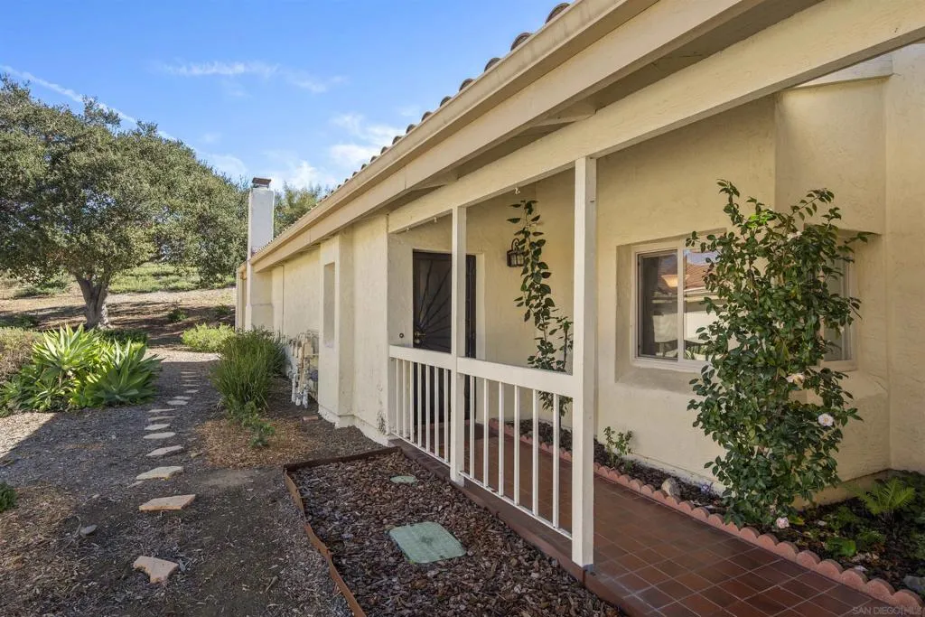 17415 Port Marnock Dr, Poway, California 92064 home-pic-3