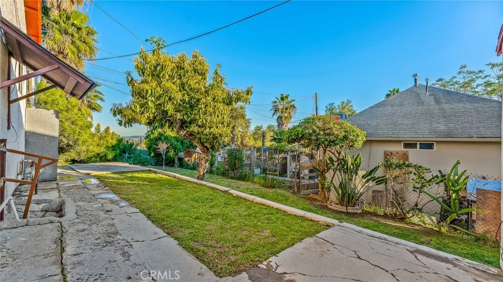 3926 Tampico, Los Angeles, California 90032 home-pic-22
