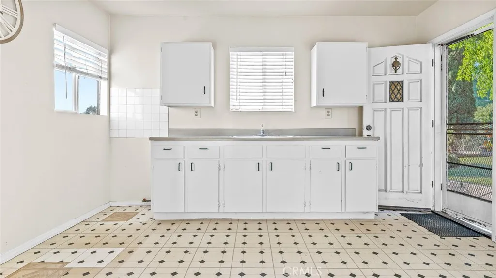 3926 Tampico, Los Angeles, California 90032 home-pic-13