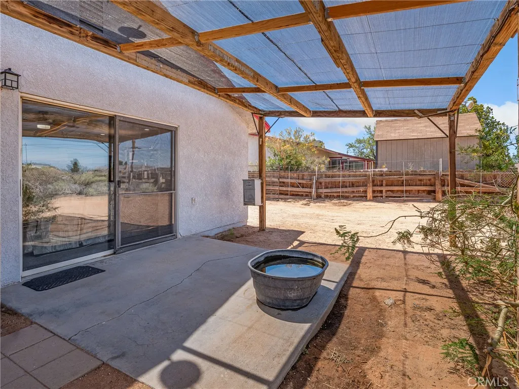 14060 Osage Road, Apple Valley, California 92307 home-pic-35