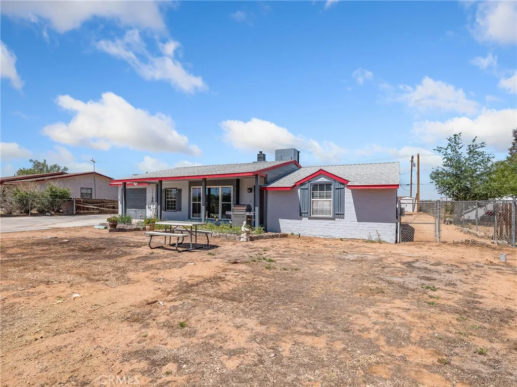 14060 Osage Road, Apple Valley, California 92307 home-pic-37
