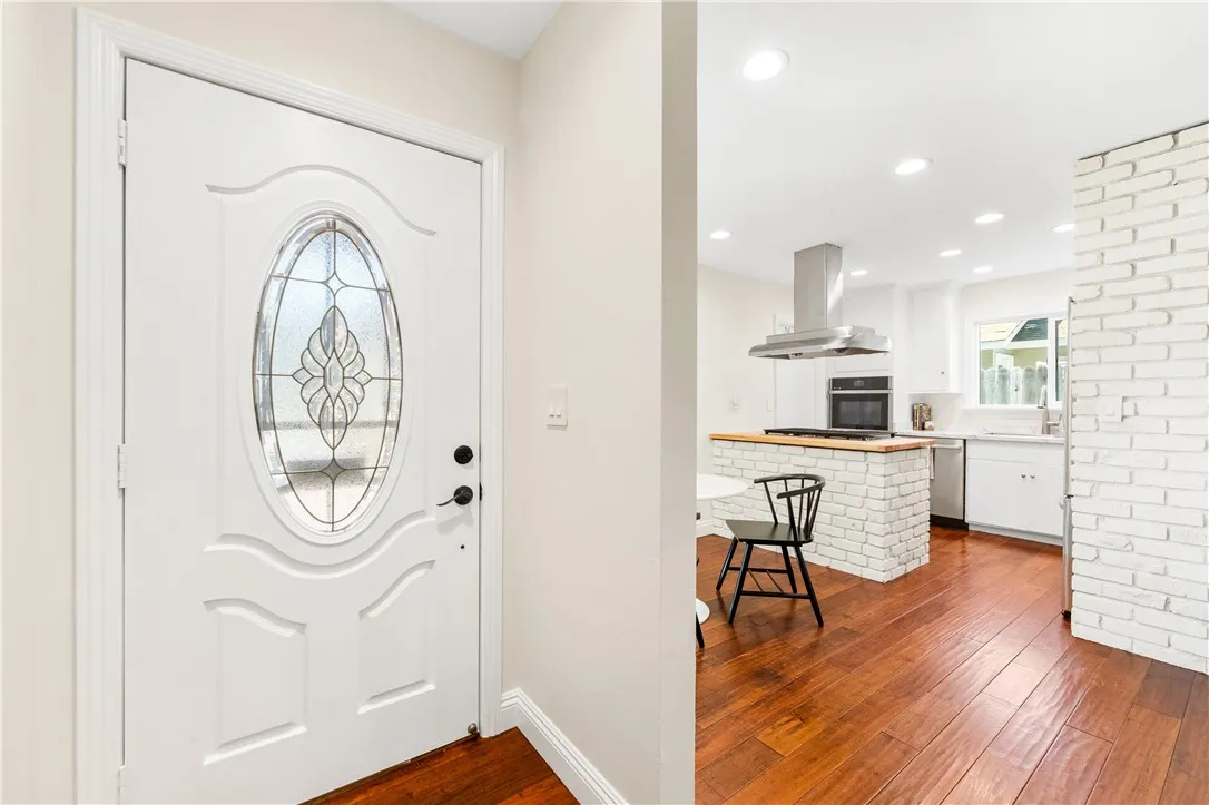 5631 Nevada, Huntington Beach, California 92647 home-pic-4