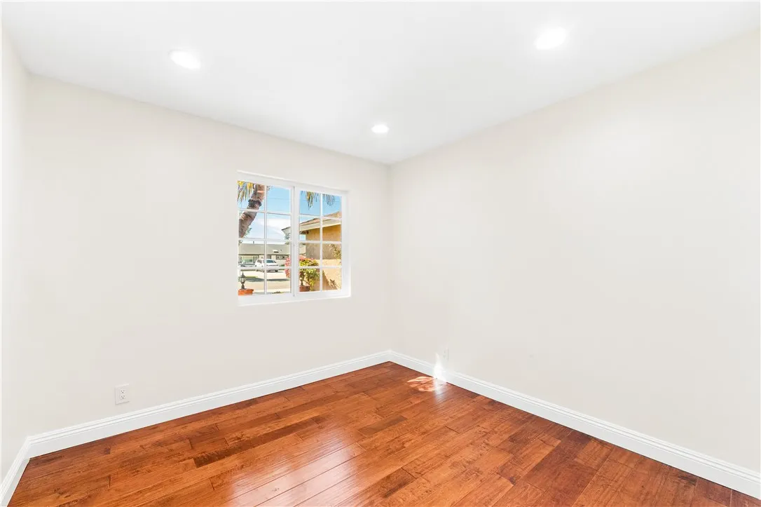 5631 Nevada, Huntington Beach, California 92647 home-pic-26