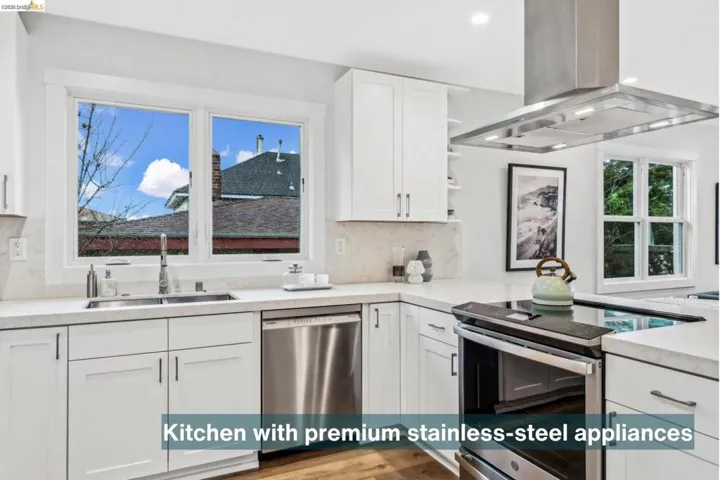 667 - Kitchen