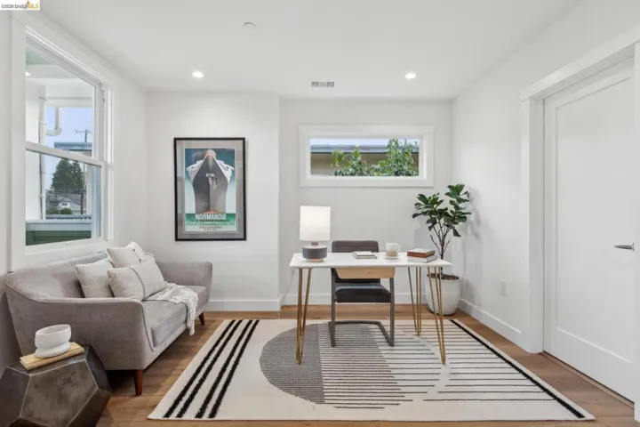 667 - Study / Home Office