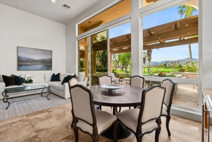 11-79910 Mission Dr-45
