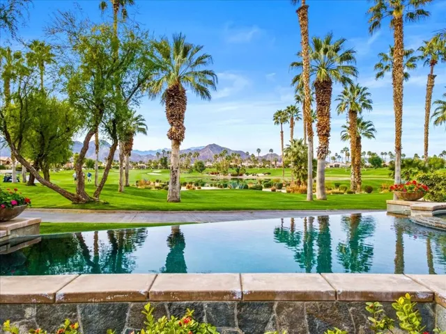 27-79910 Mission Dr-33