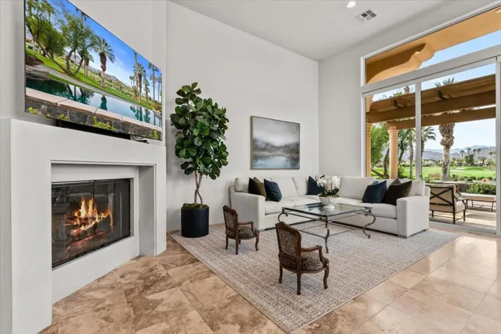 13-79910 Mission Dr-51