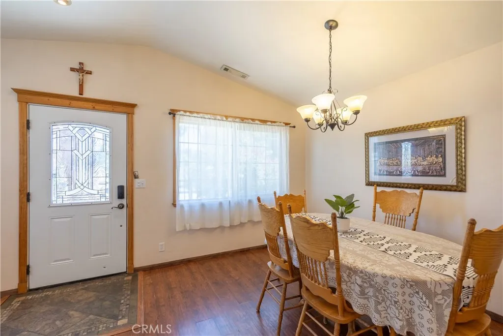 209 W Meadow Lane, Big Bear City, California 92314 home-pic-9