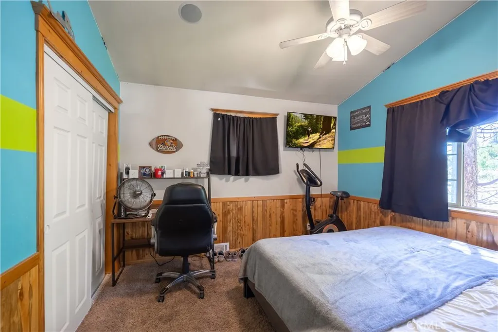 209 W Meadow Lane, Big Bear City, California 92314 home-pic-13