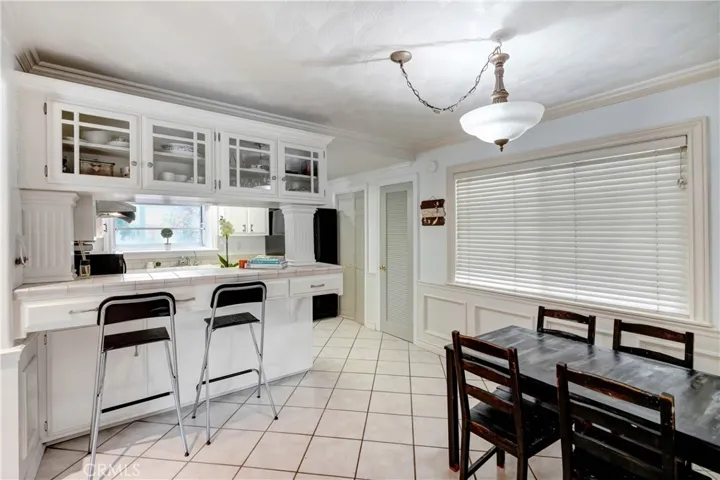 680 Rockford Drive, Claremont, California 91711