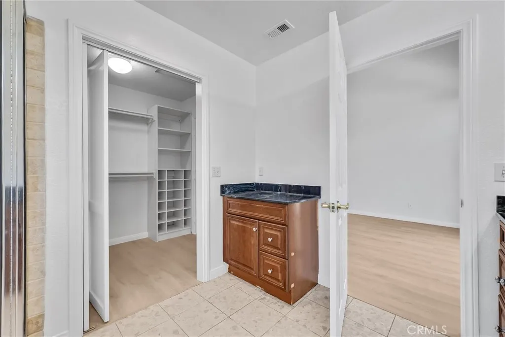 10561 Mendoza, Moreno Valley, California 92557 home-pic-22