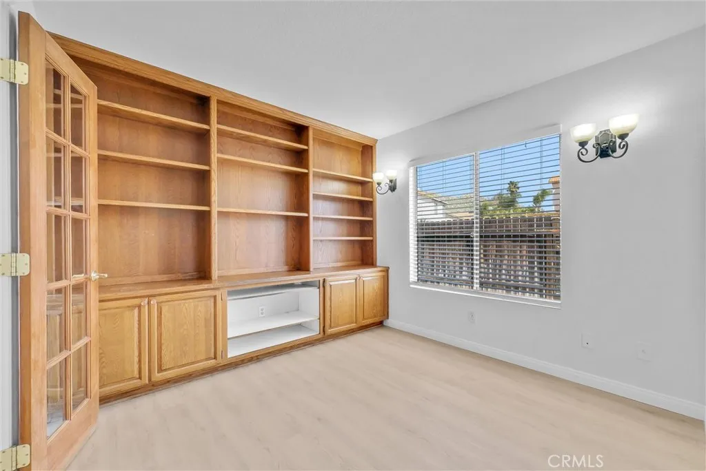 10561 Mendoza, Moreno Valley, California 92557 home-pic-24
