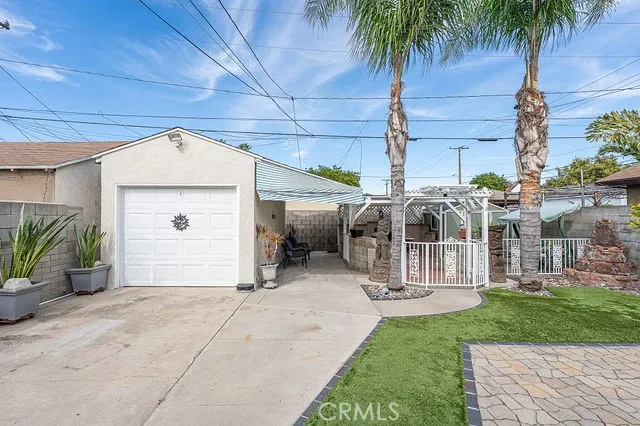 6503 Ferguson, Los Angeles, California 90022 home-pic-18