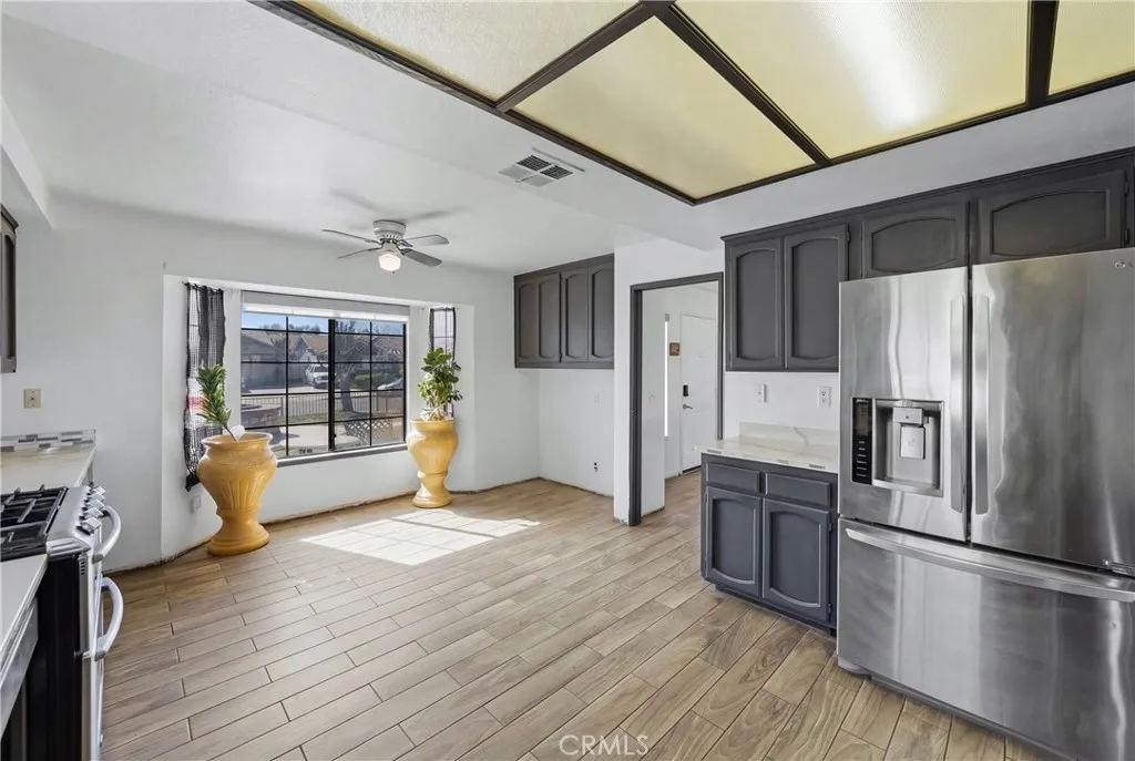 13454 Elm, Hesperia, California 92344 home-pic-11