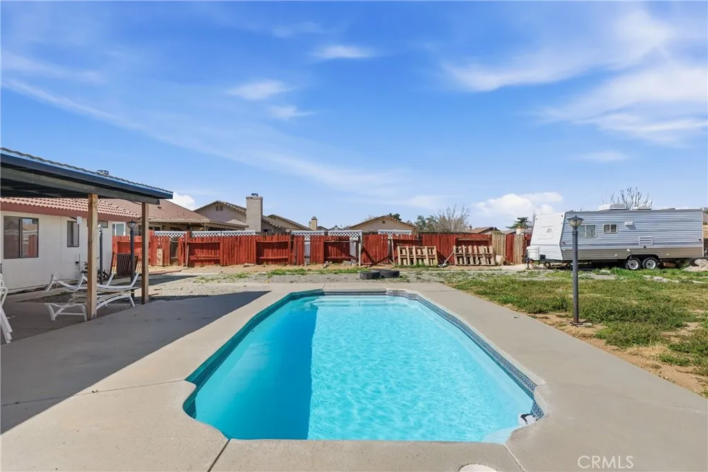 13454 Elm, Hesperia, California 92344 home-pic-30