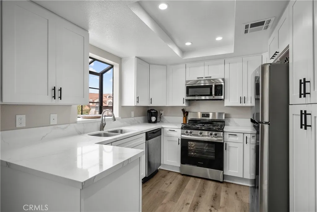 18114 Erik Court 5131, Canyon Country, California 91387 home-pic-1