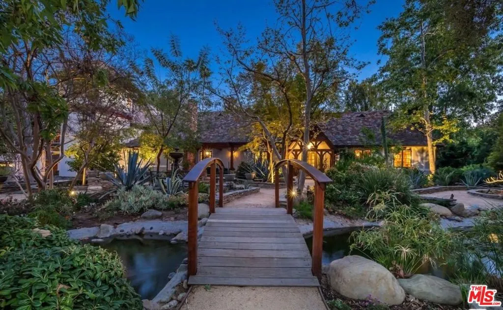 4750 Encino Avenue, Encino, California 91316 home-pic-2