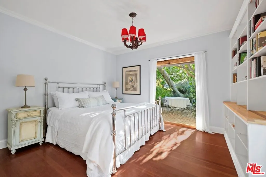 4750 Encino Avenue, Encino, California 91316 home-pic-58