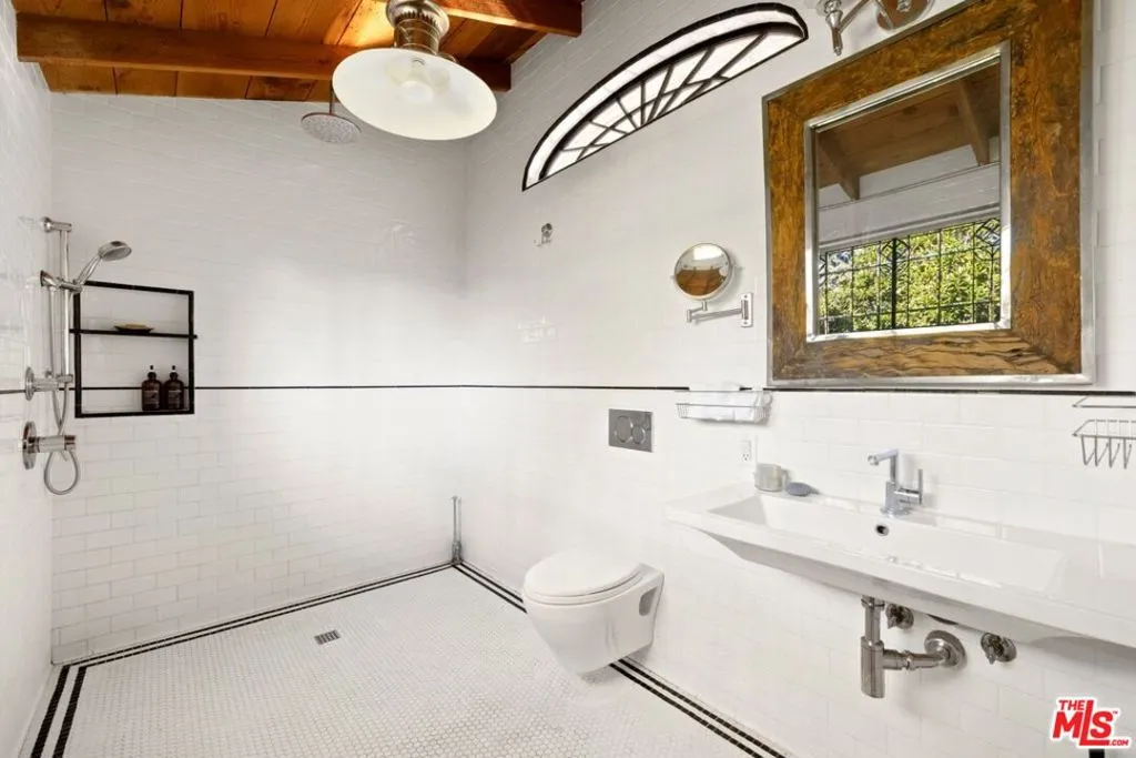 4750 Encino Avenue, Encino, California 91316 home-pic-55
