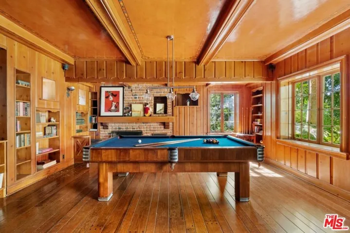 Original Speakeasy with Secret