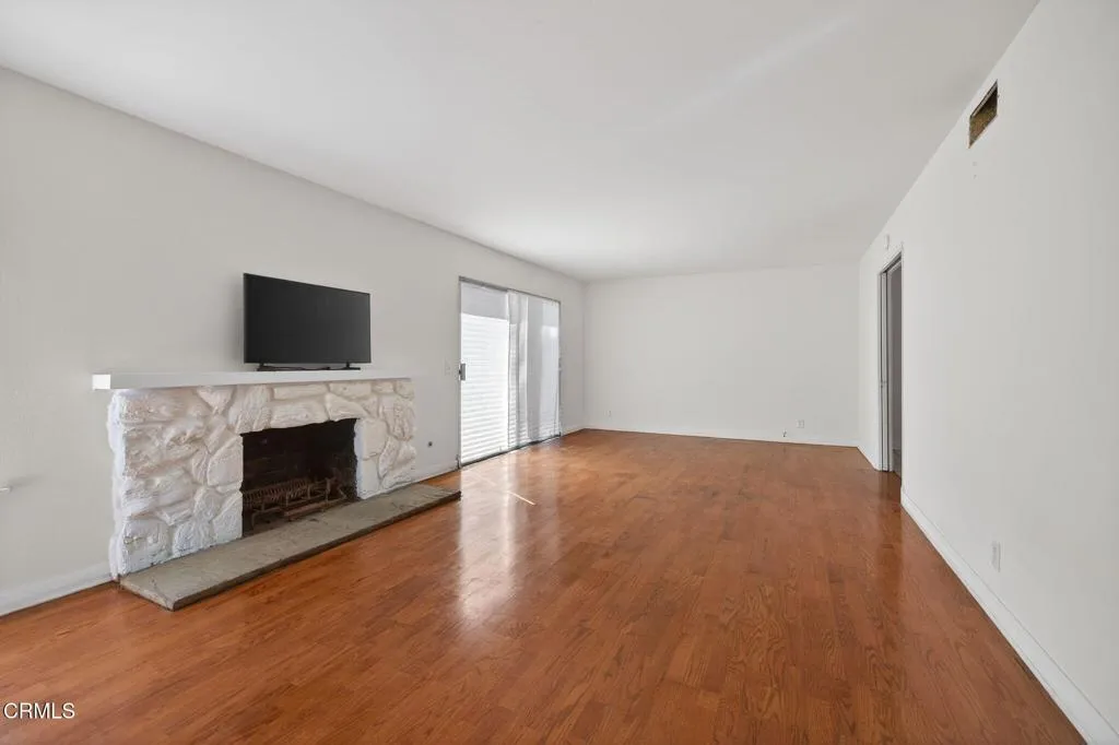 6368 Hunter Street, Ventura, California 93003 home-pic-7