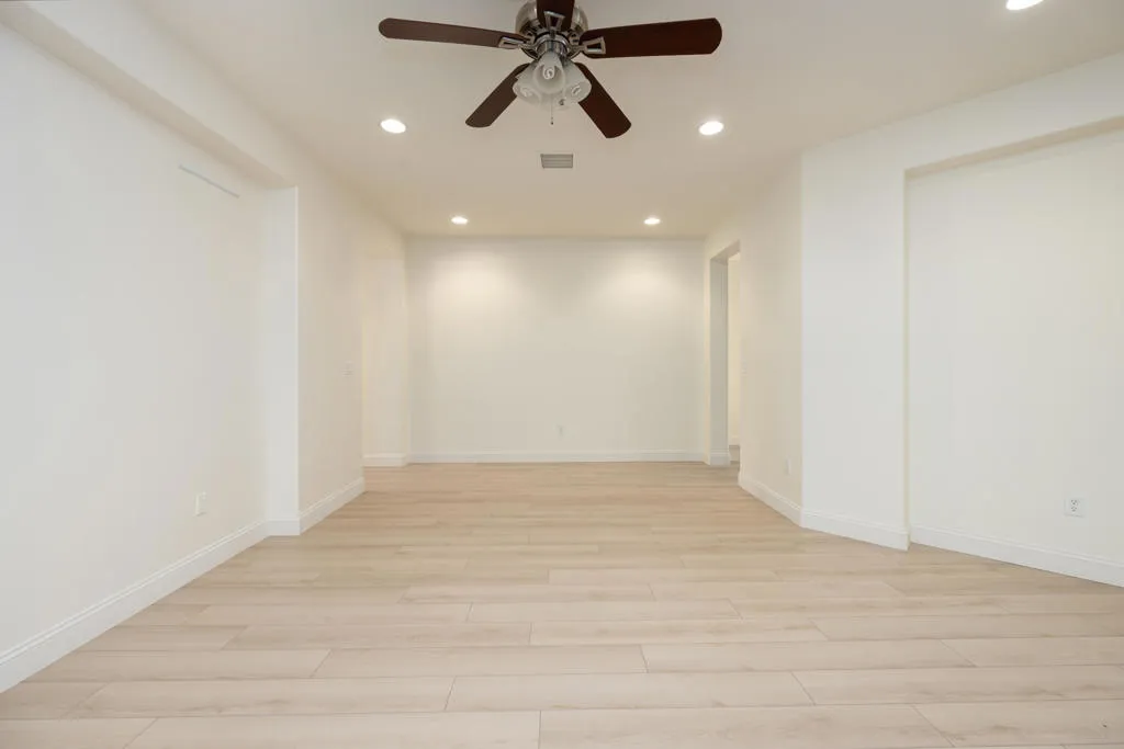 51120 Mystic Tyme Drive, Indio, California 92201 home-pic-11