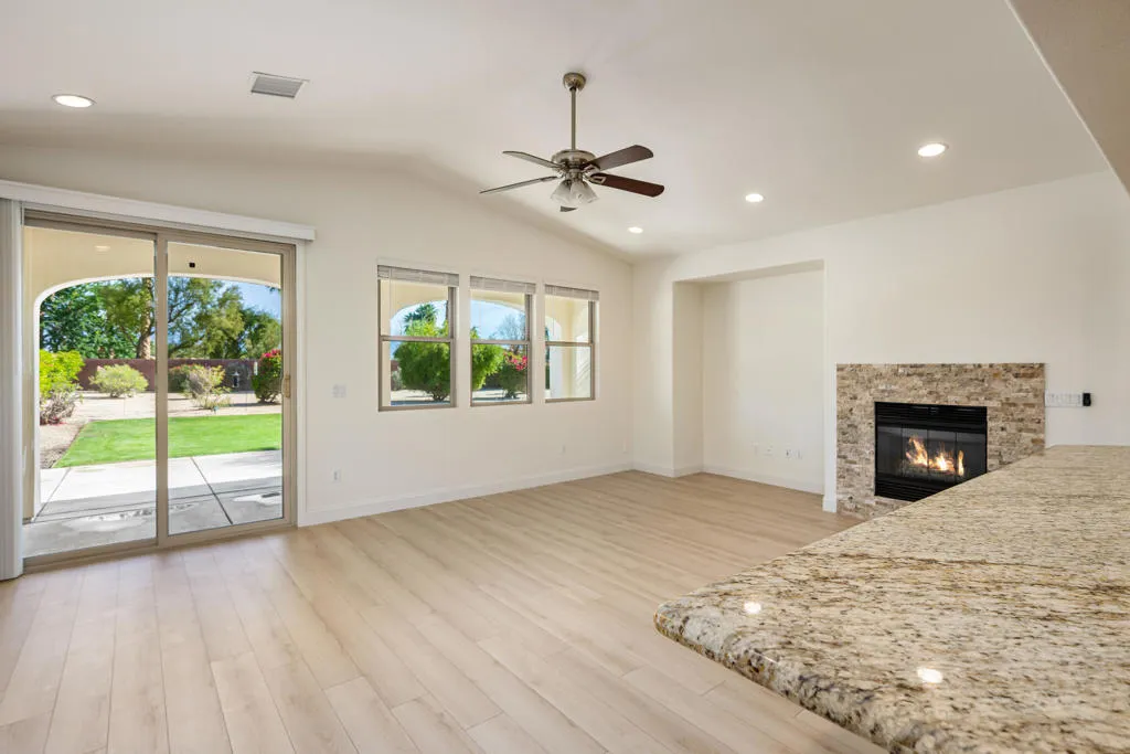 51120 Mystic Tyme Drive, Indio, California 92201 home-pic-20