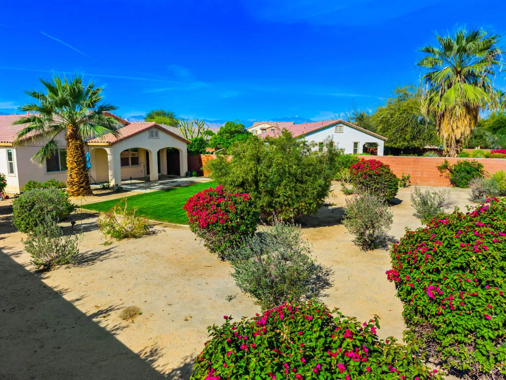 51120 Mystic Tyme Drive, Indio, California 92201 home-pic-40