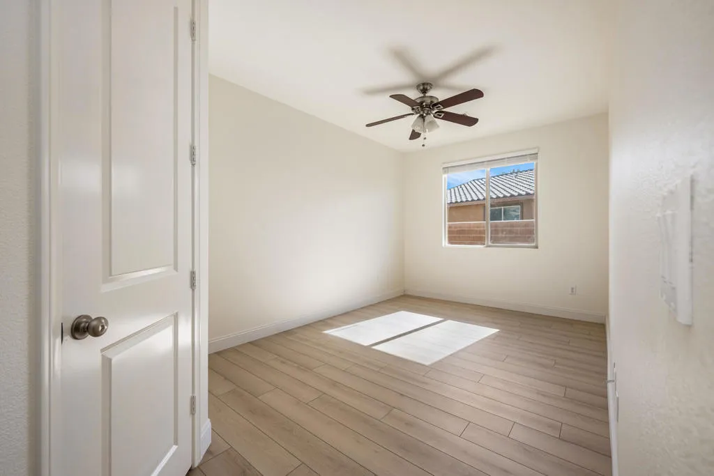 51120 Mystic Tyme Drive, Indio, California 92201 home-pic-26