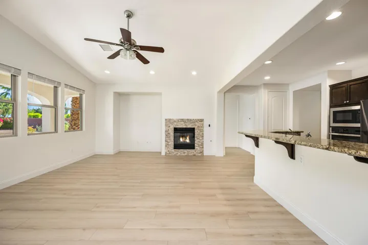 22-print-MF_Mystic_0326_022