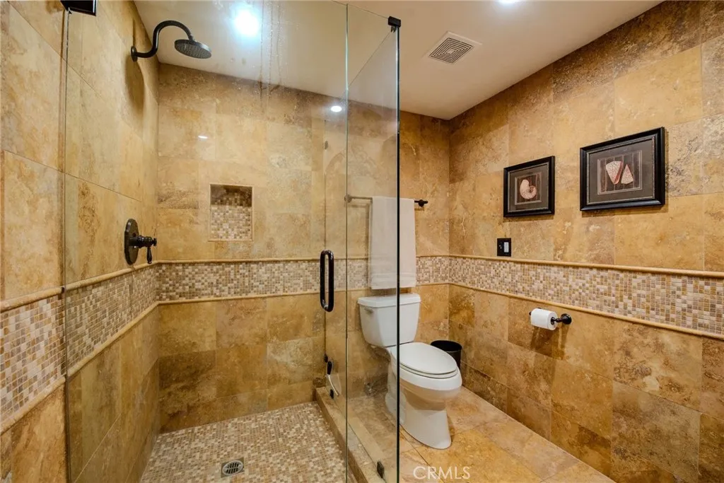 9905 Pangborn, Downey, California 90240 home-pic-16